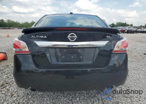 2015 Nissan Altima 2.5 из США, поврежденный, VIN 1N4AL3AP2FC250071